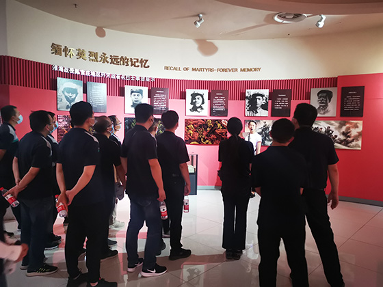 參觀 (1).jpg 參觀 (1).jpg