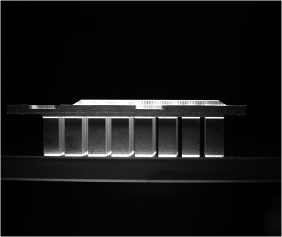 散熱片機(jī)器視覺(jué)技術(shù)檢測(cè)方案